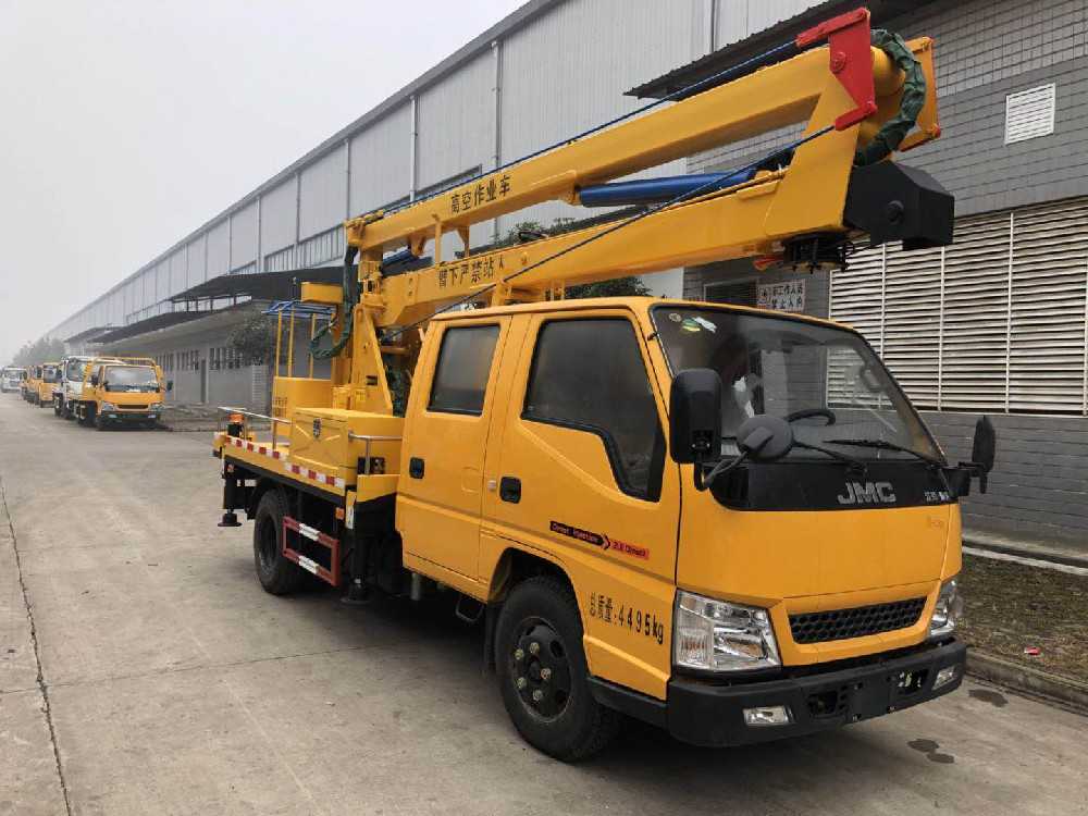 江鈴雙排12米高空作業(yè)車（藍(lán)牌）